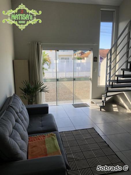 Villa Sobrados Aconchegante Com Piscina "Natisashouse" Bombinhas Exterior foto